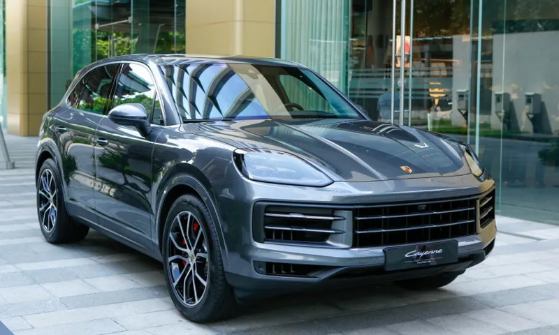 Triệu hồi gần 2.500 chiếc Porsche Cayenne tại thị trường Mỹ