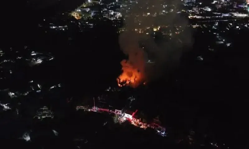 Khánh Hòa: Cháy kho nhang trầm trong đêm