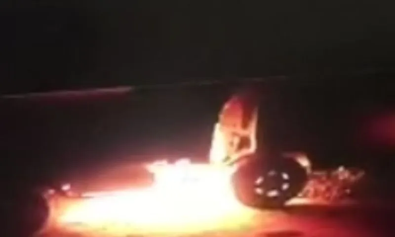 Mâu thuẫn trong làm ăn, thuê người đốt xe