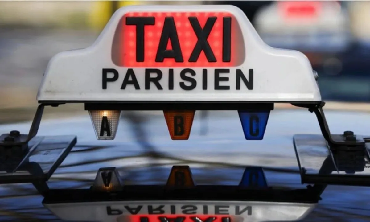 Công đoàn taxi Pháp yêu cầu bồi thường do chặn đường tổ chức Olympic Paris