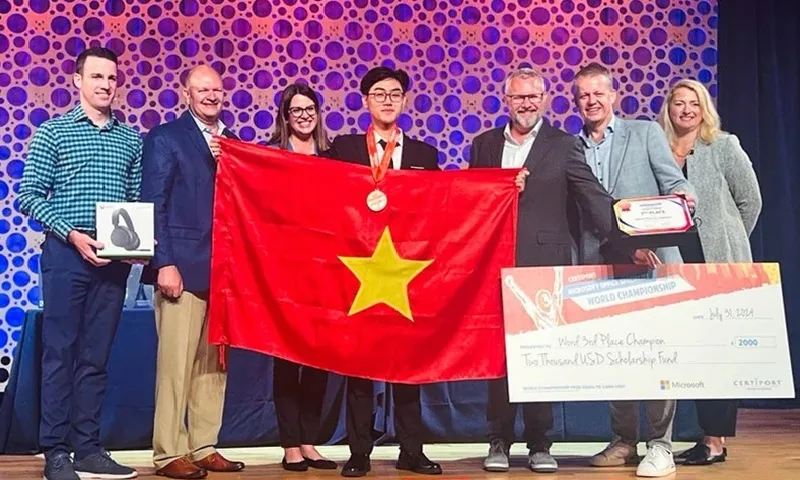 Học sinh Việt Nam gặt hái thành công tại các cuộc thi Tin học văn phòng, Thiết kế đồ họa thế giới