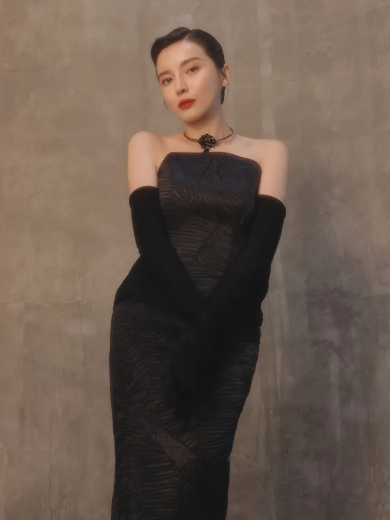 cao-thai-hoa-than-thai-sang-chanh-hoa-than-thanh-quy-co-thoi-dai-moi 19800101-000000-06