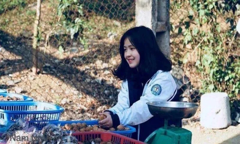 Gặp lại ‘em gái bán lê’ gây sốt cõi mạng 6 năm trước