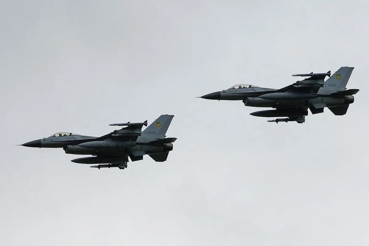 240805-Ukraine bắt đầu triển khai tiêm kích F-16 trong xung đột với Nga 4