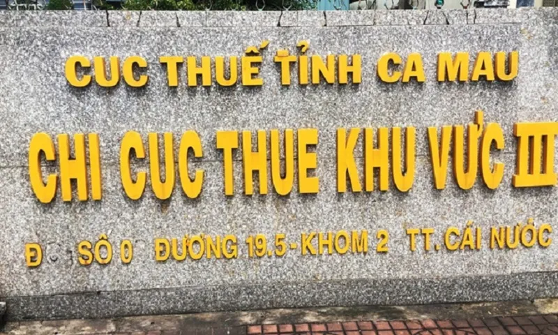 Bắt hai lãnh đạo Chi cục Thuế ở Cà Mau