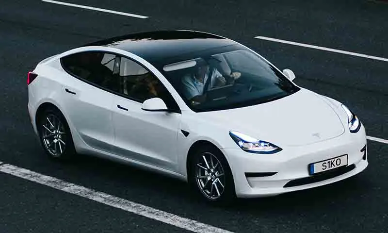 Xe điện Tesla bị lỗi phần mềm tại Trung Quốc phải triệu hồi - Ảnh minh họa