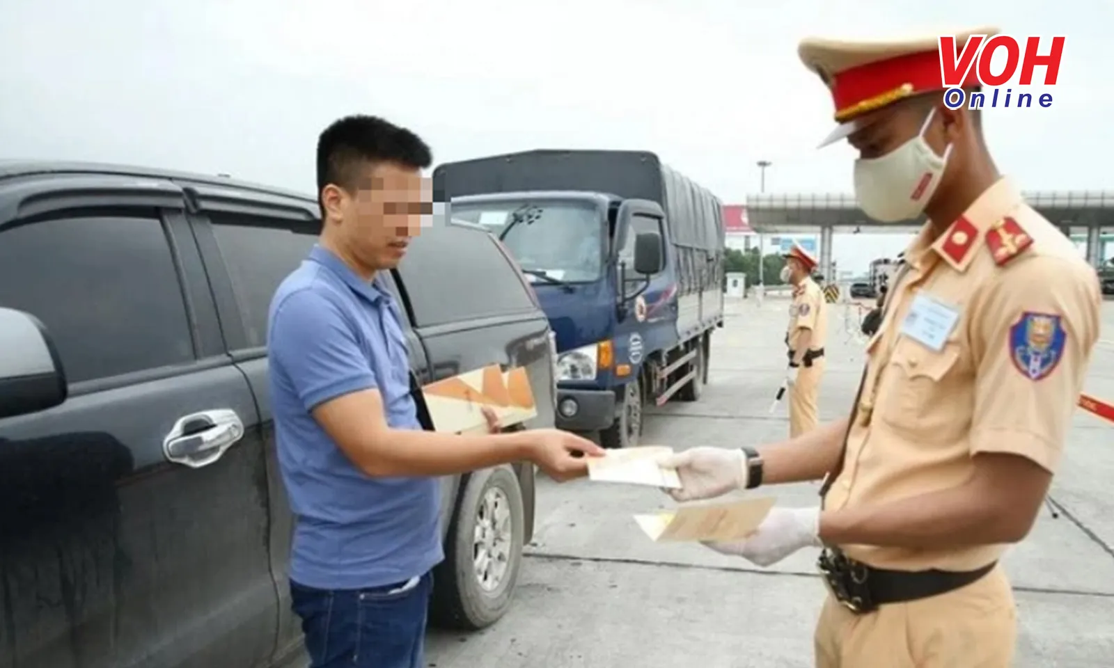 Bộ Công an đề xuất phạt tới 12 triệu đồng với tài xế ô tô dùng bằng lái bị trừ hết điểm 