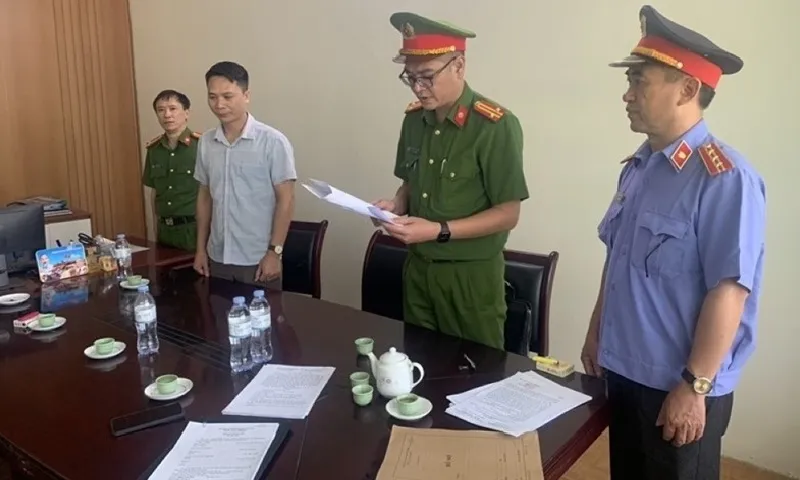 Khởi tố phó hiệu trưởng trường trung cấp nghề ở Thanh Hóa