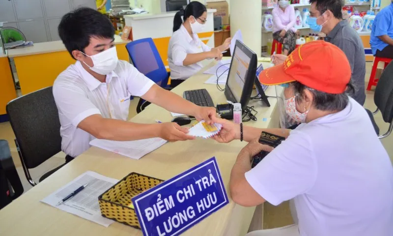 lich-chi-tra-luong-huu-TPHCM