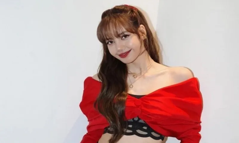 Lisa (BlackPink) là nghệ sĩ châu Á kiếm được nhiều tiền nhất trên Instagram