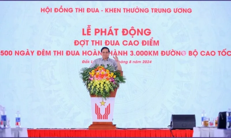 Toàn văn của Thủ tướng phát động cao điểm thi đua 500 ngày đêm hoàn thành 3.000 km đường bộ cao tốc
