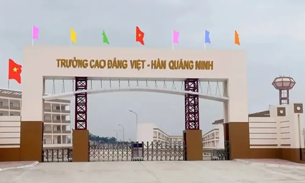 Điều tra vụ Hiệu trưởng trường Cao đẳng Việt – Hàn nghi rơi từ lầu cao