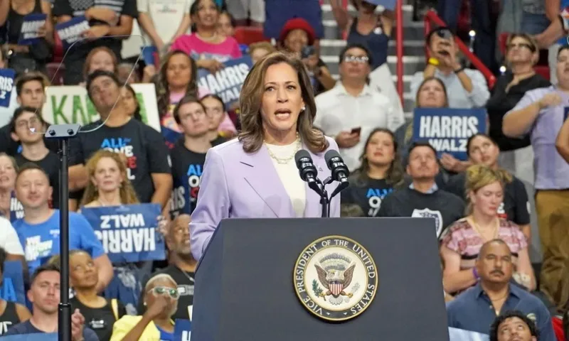 Bầu cử Mỹ 2024: Bà Kamala Harris sẵn sàng đối đầu ông Trump trong cuộc đua tổng thống