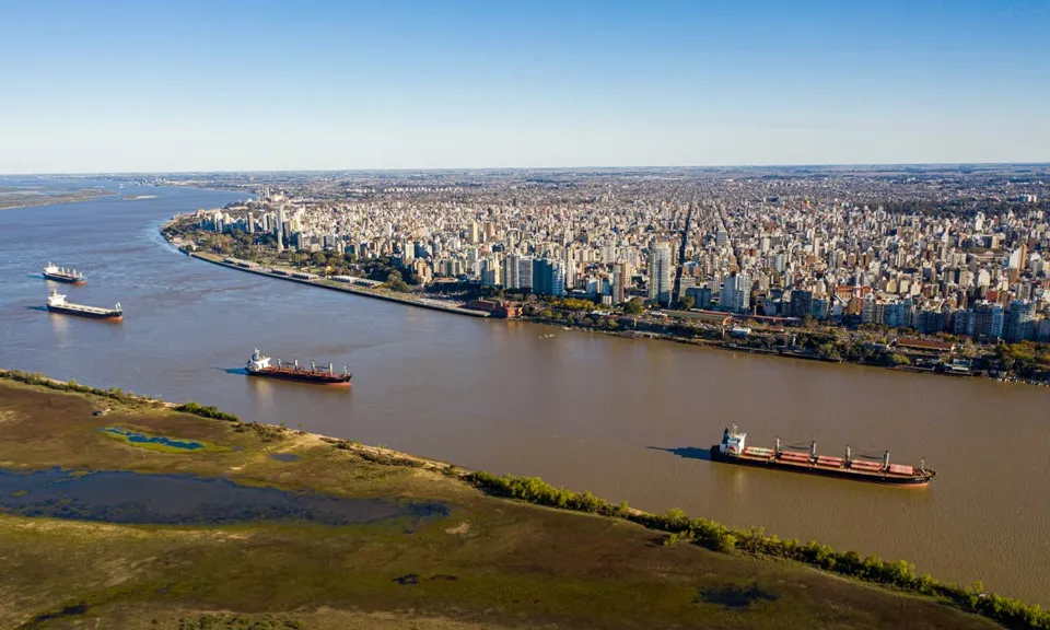 Argentina cách ly tàu chở hàng vì nghi ngờ có trường hợp nhiễm virus đậu mùa khỉ