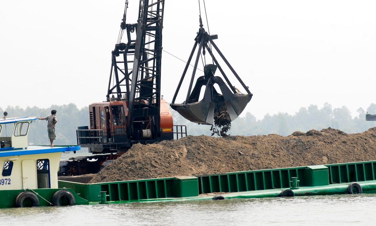 Thêm nguồn cát cung cấp cho dự án cao tốc Châu Đốc - Cần Thơ - Sóc Trăng