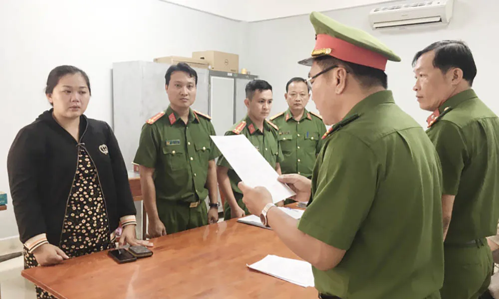 Lừa đảo hụi, chiếm đoạt trên 2 tỷ đồng