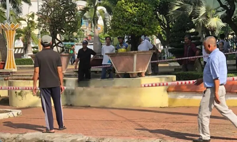 Thanh niên tử vong không rõ nguyên nhân trong công viên