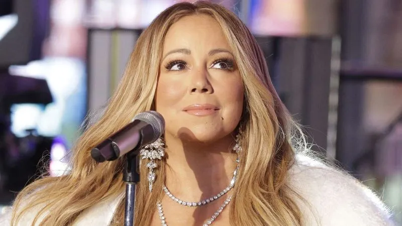 mariah-carey-suy-sup-khi-me-va-chi-gai-qua-doi-cung-1-ngay (4)