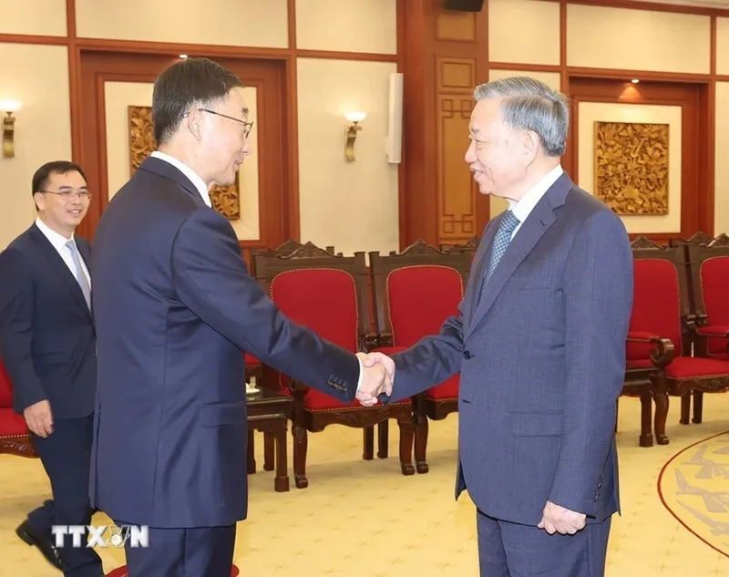 ttxvn-dan-toc-choang-5-5282