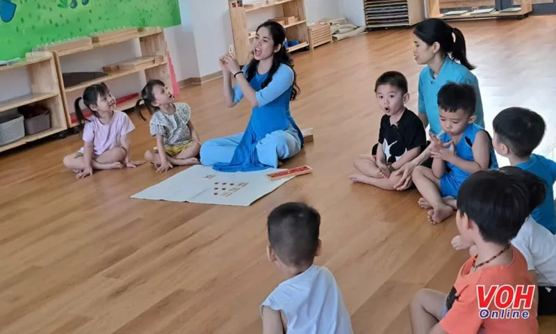 Vì sao Bộ Giáo dục và Đào tạo rút đề xuất miễn học phí cho con nhà giáo?