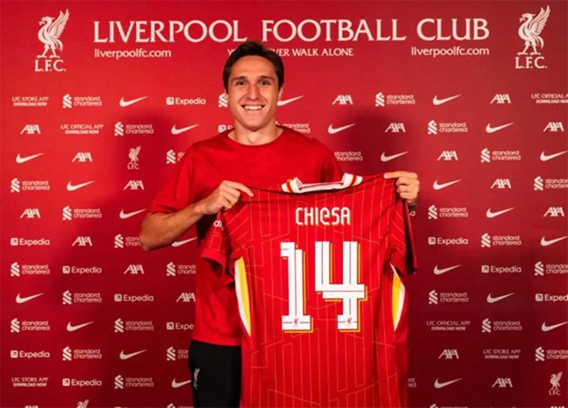 tin-chuyen-nhuong-298-ugarte-vuot-qua-kiem-tra-y-te-tai-mu-chiesa-ra-mat-liverpool 12