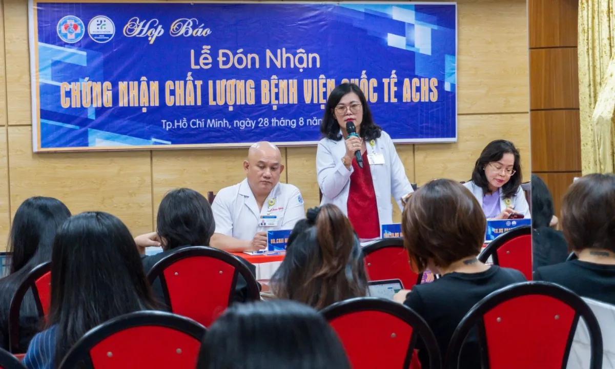 Bệnh viện Hùng Vương TPHCM đạt chứng nhận chất lượng quốc tế