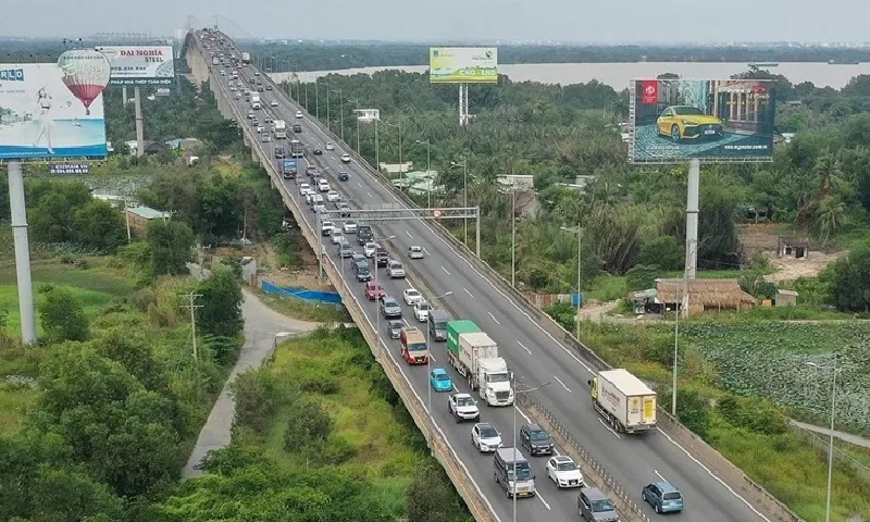 Đóng một phần cầu Long Thành trên cao tốc nối TPHCM - Đồng Nai để sửa chữa