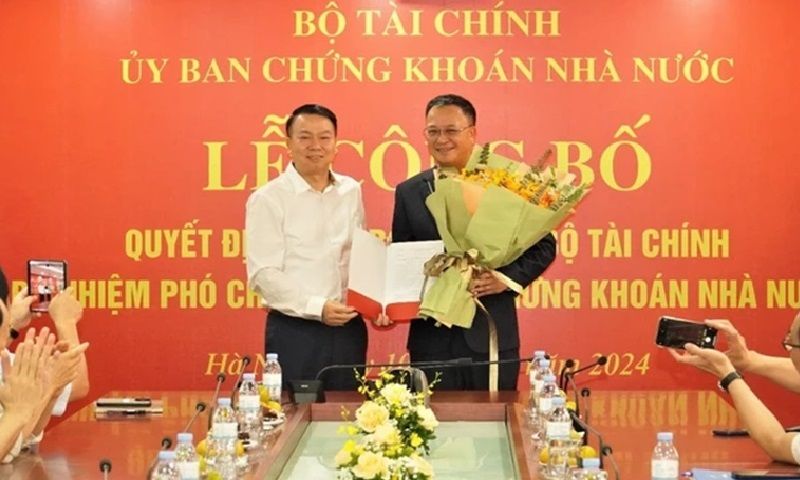 Đề xuất mới về cơ cấu Ủy ban Chứng khoán Nhà nước