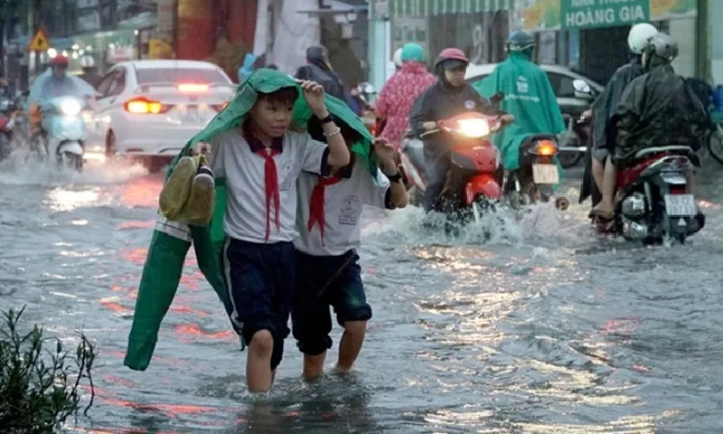 Ứng phó siêu bão Yagi: nhiều tỉnh, thành phía Bắc cho học sinh nghỉ học