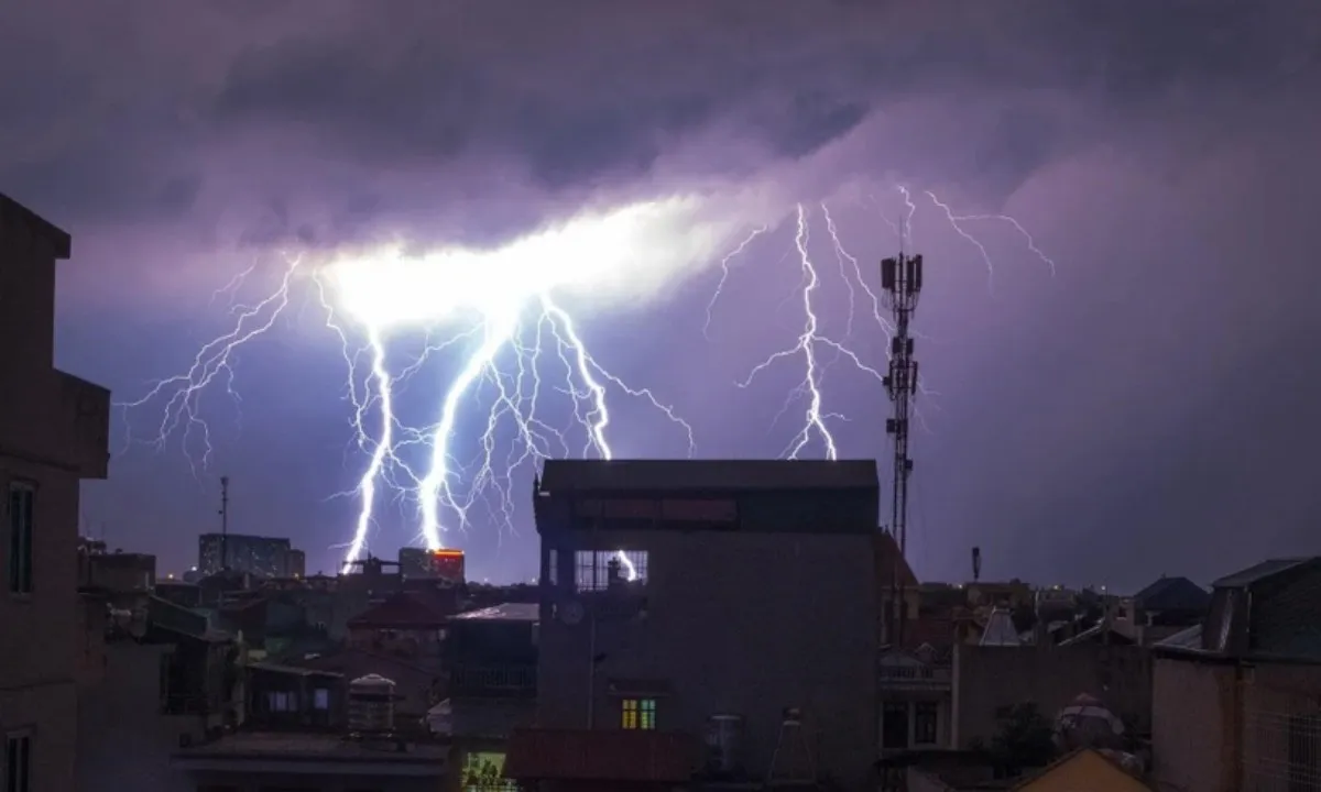 Người dân cần làm gì trước giờ siêu bão Yagi đổ bộ?