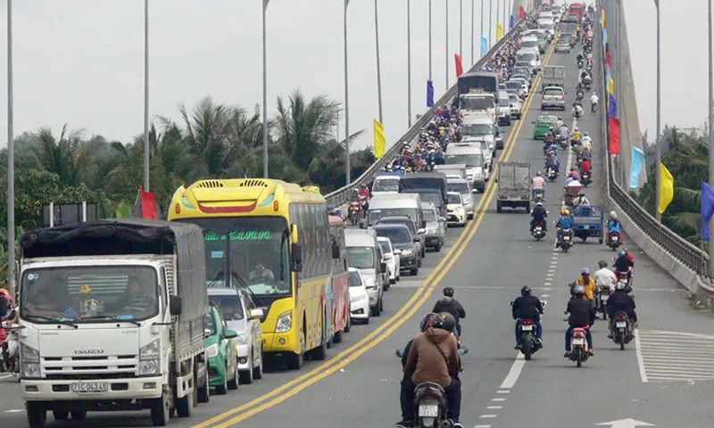 Đầu tháng 9 sẽ duy tu, sửa chữa mặt cầu Rạch Miễu