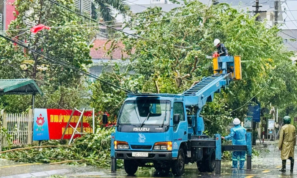 Cập nhật bão số 3: Toàn tỉnh Quảng Ninh và 570.000 khách hàng Thái Bình mất điện