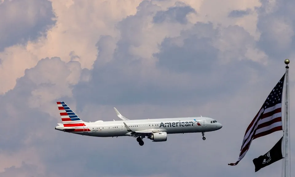 Cựu thợ máy của American Airlines lĩnh án 9 năm tù vì buôn lậu cocaine dưới buồng lái