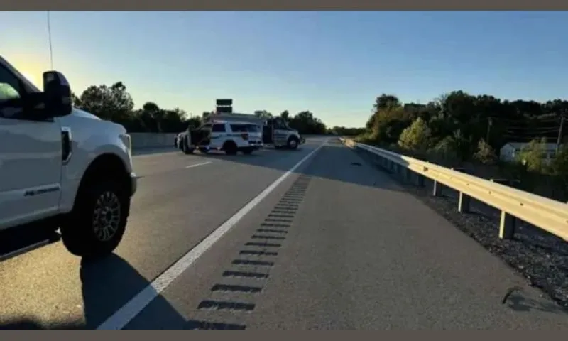 Mỹ: Truy tìm nghi phạm nổ súng gần quốc lộ, nhiều người bị bắn