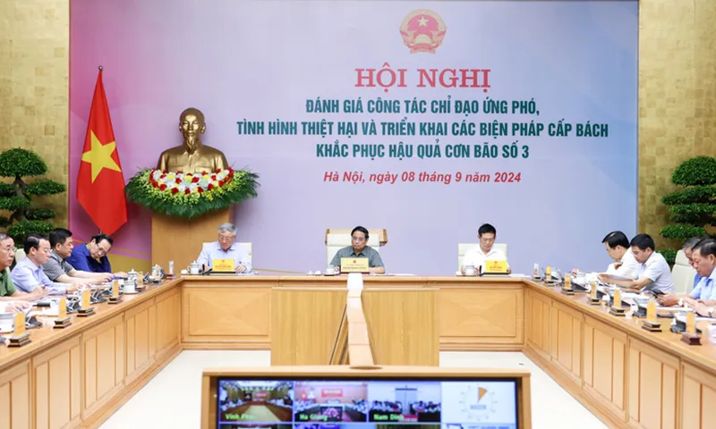 Thủ tướng Phạm Minh Chính chủ trì Hội nghị đánh giá công tác chỉ đạo ứng phó, tình hình thiệt hại và triển khai các biện pháp cấp bách khắc phục hậu quả cơn bão số 3 - Ảnh VGP