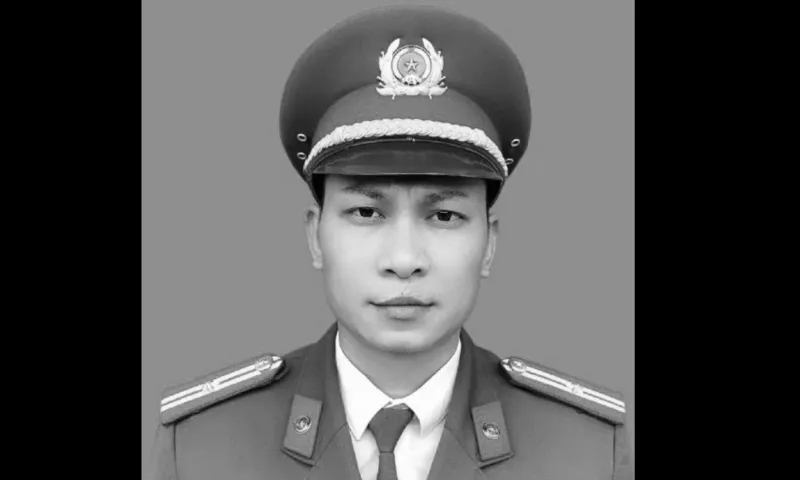 Truy thăng hàm cho cán bộ công an hy sinh khi cứu hộ trong bão Yagi