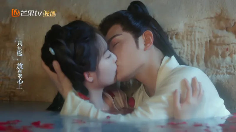 dang-an-hi-va-dinh-vu-he-gay-sot-voi-canh-hon-ngot-lim-trong-truong-lac-khuc-17