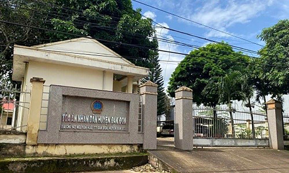 Bắt giữ Phó Chánh án Tòa án Nhân dân huyện Đăk Đoa do nhận hối lộ