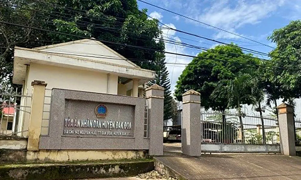 Bắt giữ Phó Chánh án Tòa án Nhân dân huyện Đăk Đoa do nhận hối lộ