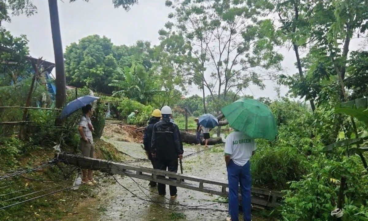 Tuyên Quang: 2 người bị nước lũ cuốn trôi do hoàn lưu bão số 3