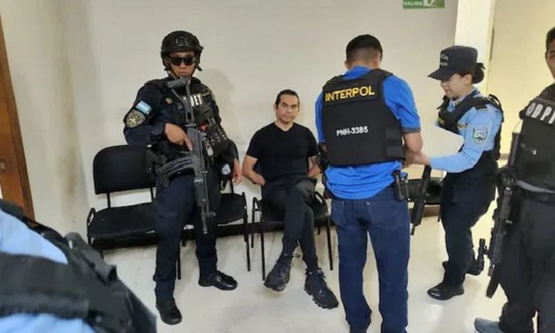 Rơi trực thăng ở El Salvador, 9 người tử vong