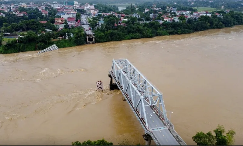 Cục Đường bộ đề xuất xây dựng cầu Phong Châu mới 