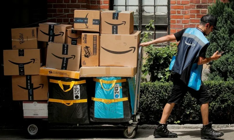 Chó cưng của khách gặp nạn vì cách giao hàng thường thấy của nhiều shipper