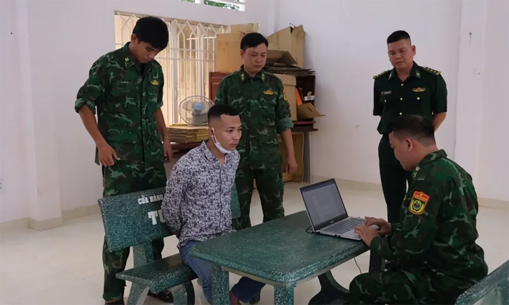 Bắt giữ đối tượng giết người trốn sang Campuchia