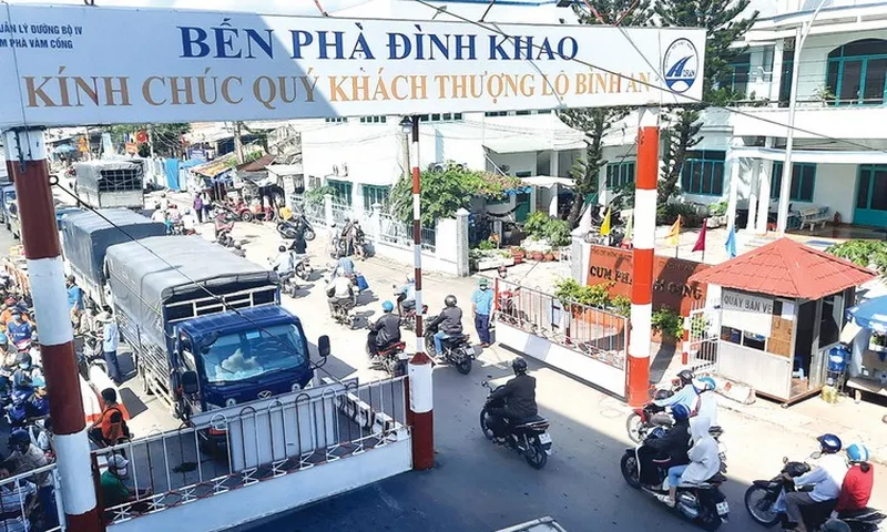 Tạm dừng lưu thông phà Đình Khao từ 24-27/9