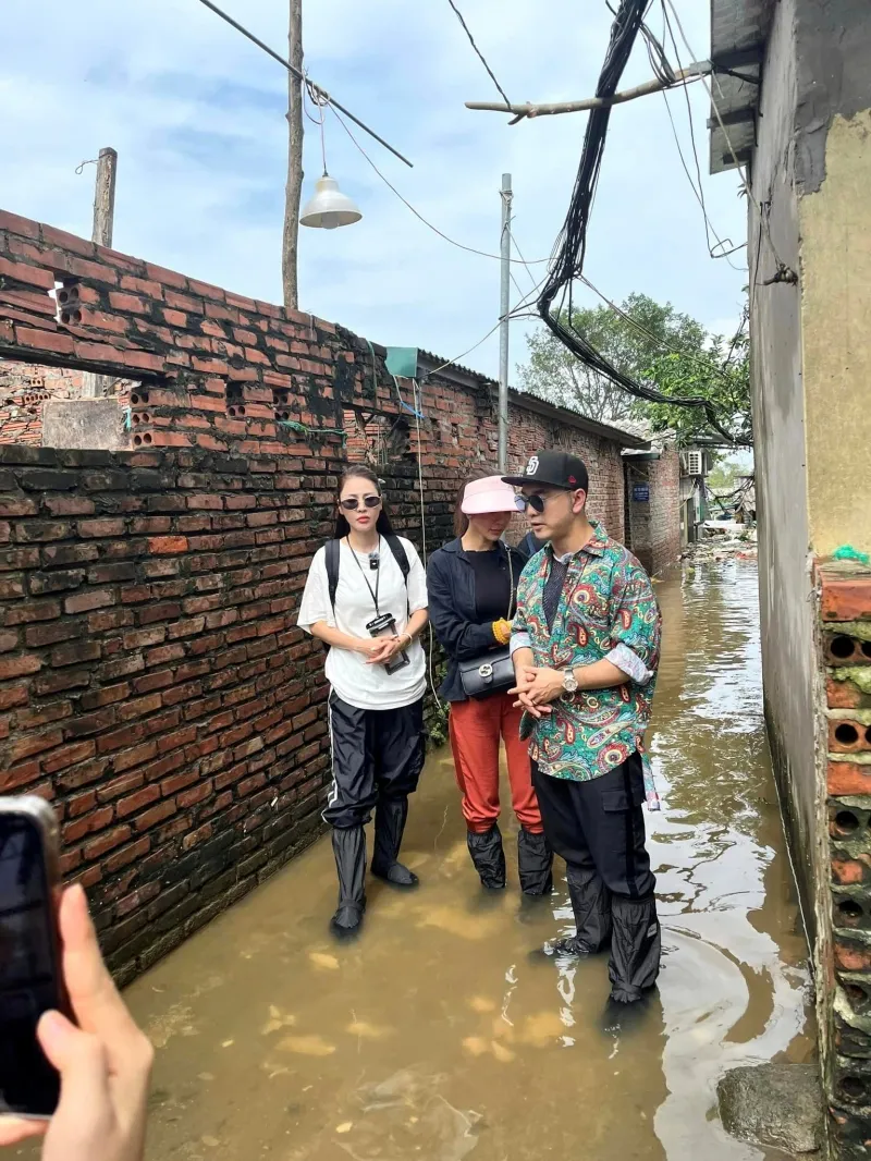 ung-hoang-phuc-toi-khong-lam-tu-thien-cho-nguoi-giau20240913-155730-01