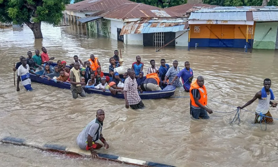 Lật thuyền trên sông ở Nigeria, hơn 40 người thiệt mạng