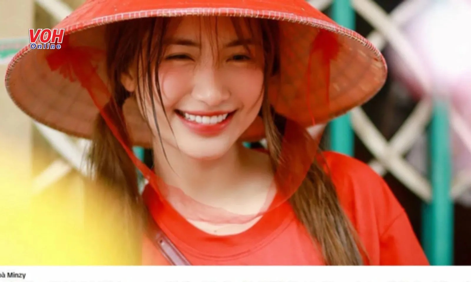 Bé gái 6 tuổi mồ côi tại làng Nủ được Hoà Minzy ngỏ ý nhận nuôi