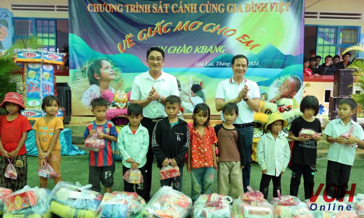 Xin chào Kbang, mùa trăng yêu thương ở non cao