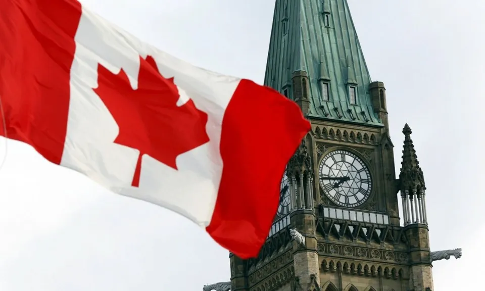 Canada tiếp tục cắt giảm giấy phép cho sinh viên quốc tế